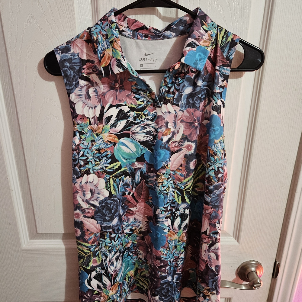 NWT Nike Dri Fit Floral Sleeveless Golf Polo Womens Purple Dawn Active Shirt
